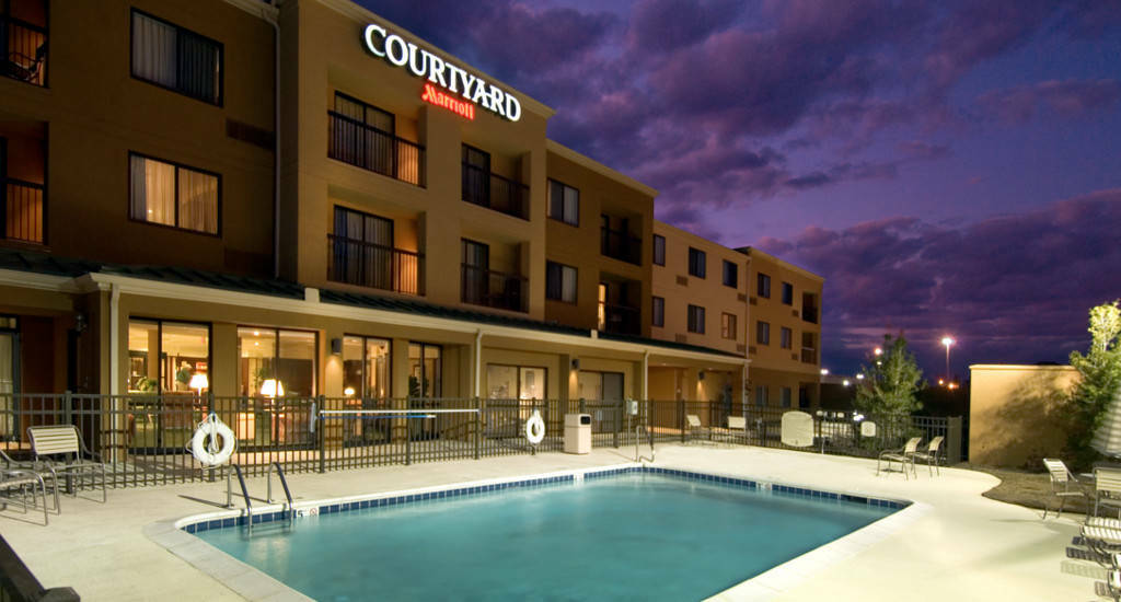 Courtyard By Marriott Хаттисберг Экстерьер фото